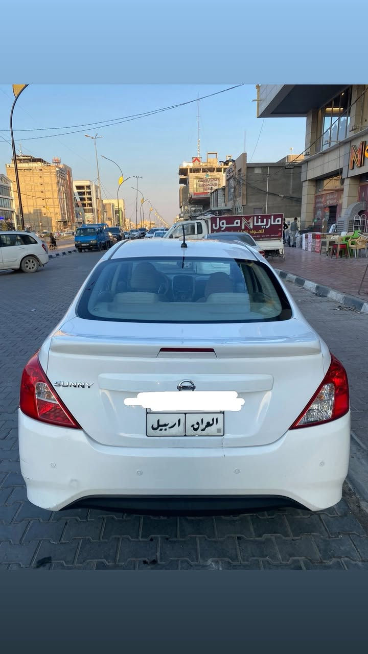 نيسان صني هندي 2020 بأسم شركة  
عداد المسافه 132 الف
بيه ضربه باب السايق وبعض البارد ما مسوي
باتري جديد 
تخم تاير جديد
ادامه كامله للسياره
تبريد ثلج
السعر 95 وبيه مجال

مكاني نجف ***********
