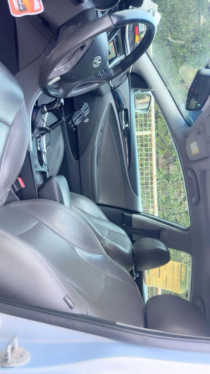 السلام عليكم سوناتا 2012 وارد امريكي فول مواصفات بصمة بانوراما كشنات امامي خلفي تتفأه بدون حادث بارد فقط ماشية 88 الف العنوان بغداد حي الاعلام قرب تقاطع درويش الاتصال بالرقم السعر 123   /  ***********
