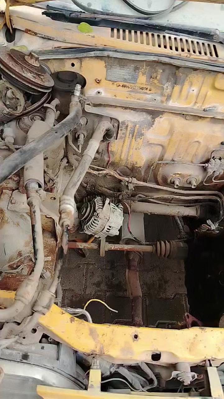 تجفيت سايبا وجميع سيارات الايرانيه
***********

البصره الاصمعي قديم
تجفيت سايبا ٢٥٠ الف

والمحرك ٢٥٠ الف مال تفصيخ شنو يعجبك موجود
