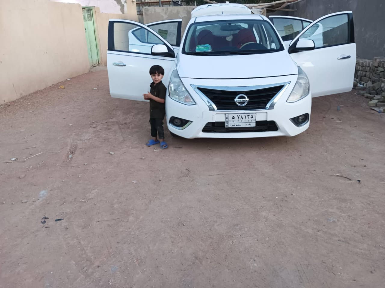 سلام عليكم نيسان سني 2020 سنويه صاقطه ما عده قطعتين بل باب شويه أو بل بكلايت الوره شويه رقم بغداد شاشه كامره ارموش ويا دبل اشاره سياره نظافه احله من الصوره بيع أو ترهم امراوس السعر 110 أو بيه مجال قليل المكان حيدريه خان النص ***********
