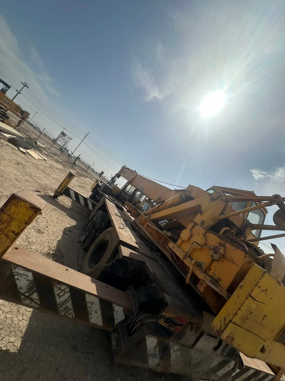 سلام عليكم  
كرينات للبيع 
عدد 3 
كاتو رقم بغداد 30 طن  موديل 76السنوية ب2027
بي اچ رقم ناصرية 16 طن موديل 91 السنوية ب2027
كاتو رقم بصرة 20 طن موديل 92 السنوية ب2027
  متروكات صار فترة تحويل مباشر ب 
 موجودات في بابل القاسم 
للاستفسار الاتصال ***********
