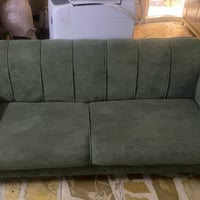 تخم عشرة مقاعد جديد قبل كم يوم اشتريته سعره ٣٥٠ مجمدة جديدة استعمال اس...