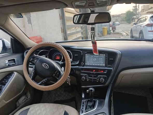 السلام عليكم ابتما خليجي موديل 2011 فول مواصفات عده بصمه باني روما شاشه الاصليه تخم  تايرات جديده صبغ  صفحه بدون دواخل   رقم بغداد بسمي السياره جاهز محرك 2400 سعر 105 بي مجال الاتصال ***********
