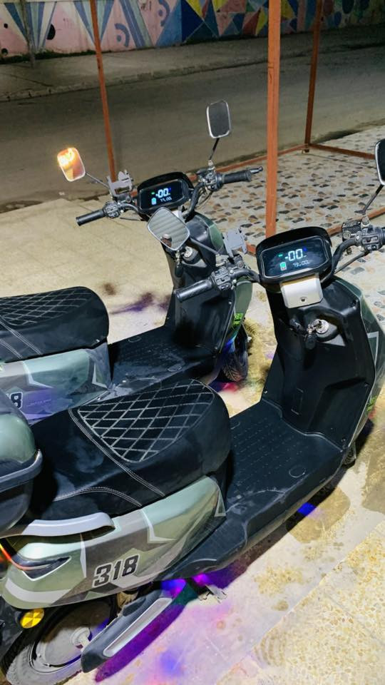 سلام عليكم 

للبيع دراجات 318 عدد 2 

موصفاتها معروفه 318

بسعر مناسب 

لتواصل ***********
