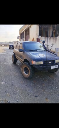 kia sportag  بو فروشتن گير و مه كينه و ده بل ئه كسل به شه رت مه كينه ب...