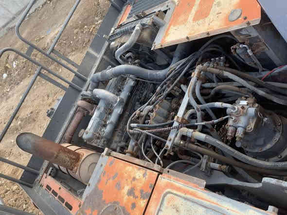 السلام عليكم حفارة تو للبيع حفارة نظيفة وشاديلها مظخه زت وحدادية نظيفة رقم ألماني للاتصال 
***********
