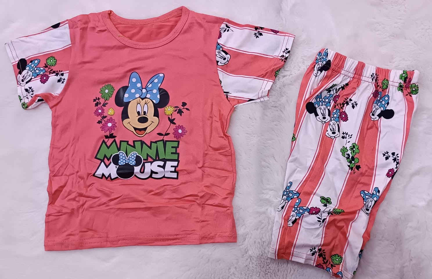 مع بدايه الموسم الصيفي عرض خاص ثلاث قطع تركسود ب 10,000 تركسودات  فول ليكرا يلبس من سنه الى ثلاث سنوات


**إذا كنت صاحب هذا الإعلان وتريد حذفه لأي سبب، رجاءا أرسل رسالة إلى الدعم الفني**