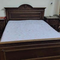 تخت • للبيع