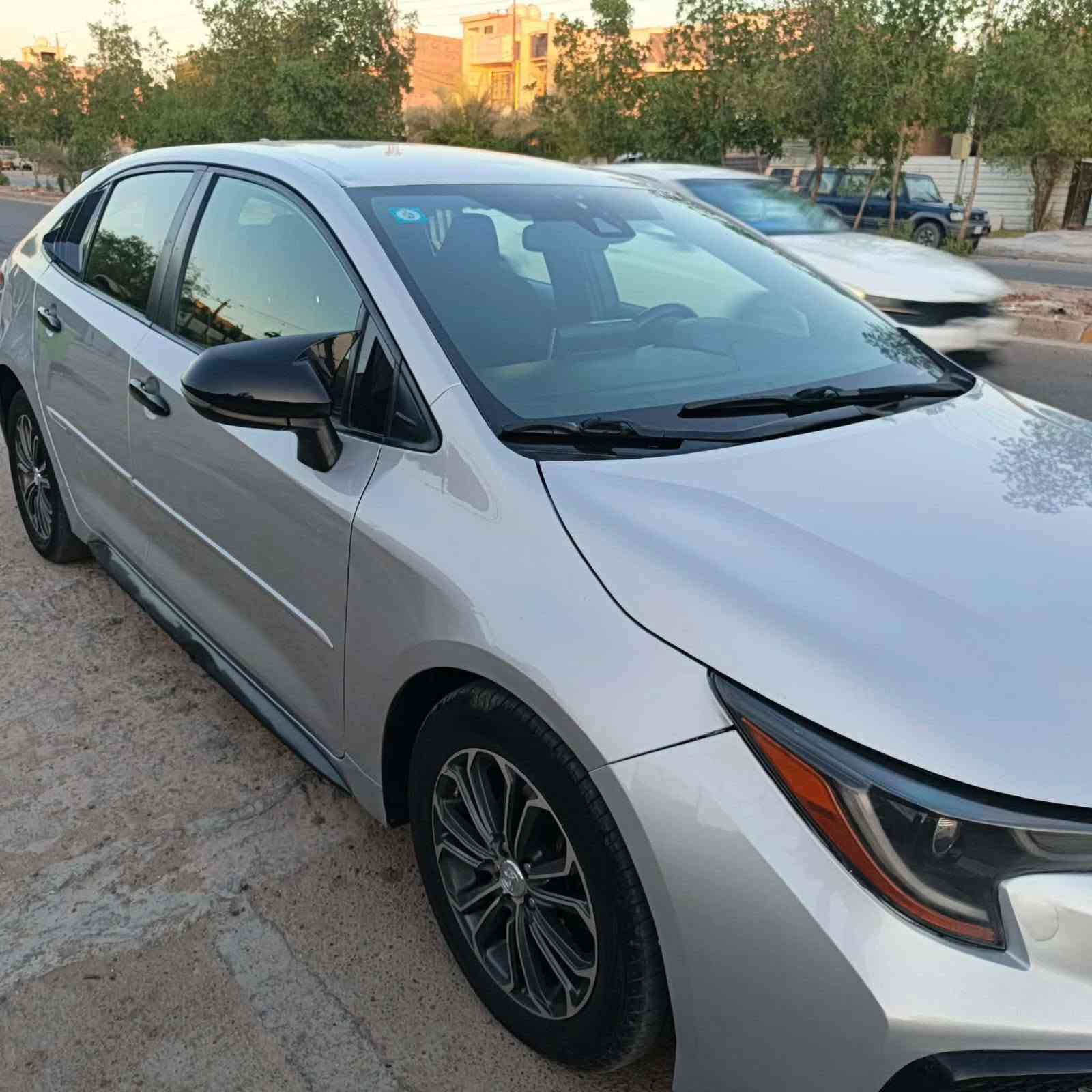 السلام عليكم كورلا امريكيا مديل 20بيه الجاملغ الخلفي صبغ والباب بيه بارد شي قليل واكو فديو توضيحي داخل المنشور السياره SE معروفة موصفاته مكان السياره بغداد السياره ادامه من كلشي كير محرك مكفولات وصور امريكا موجودة داخل المنشور السعر 123رقم صاحب السياره ***********اتصل فقط اني مو صاحب السياره

