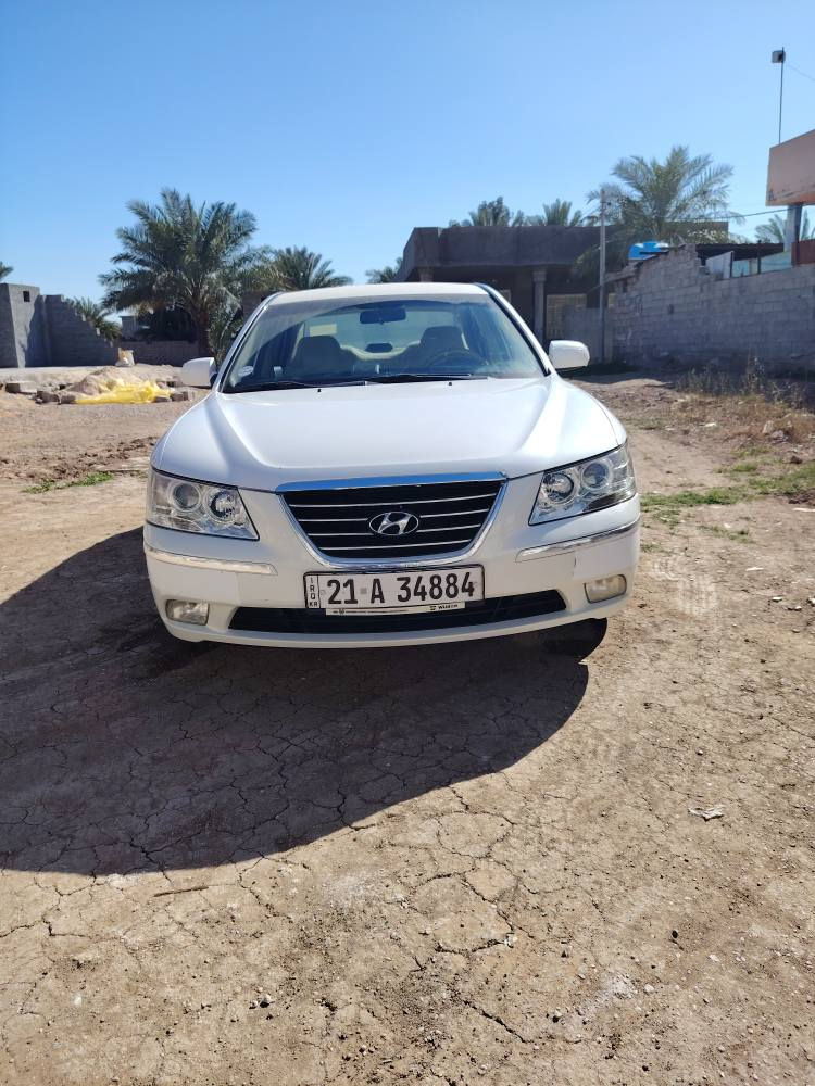 سلام عليكم  سوناته للبيع محرك 2400نضافه فول لا صبغ ولاتبدل دعاميات على وضع الشركه عنواني ابوغريب النصر والسلام  سعر 138بيهه مجال ***********
