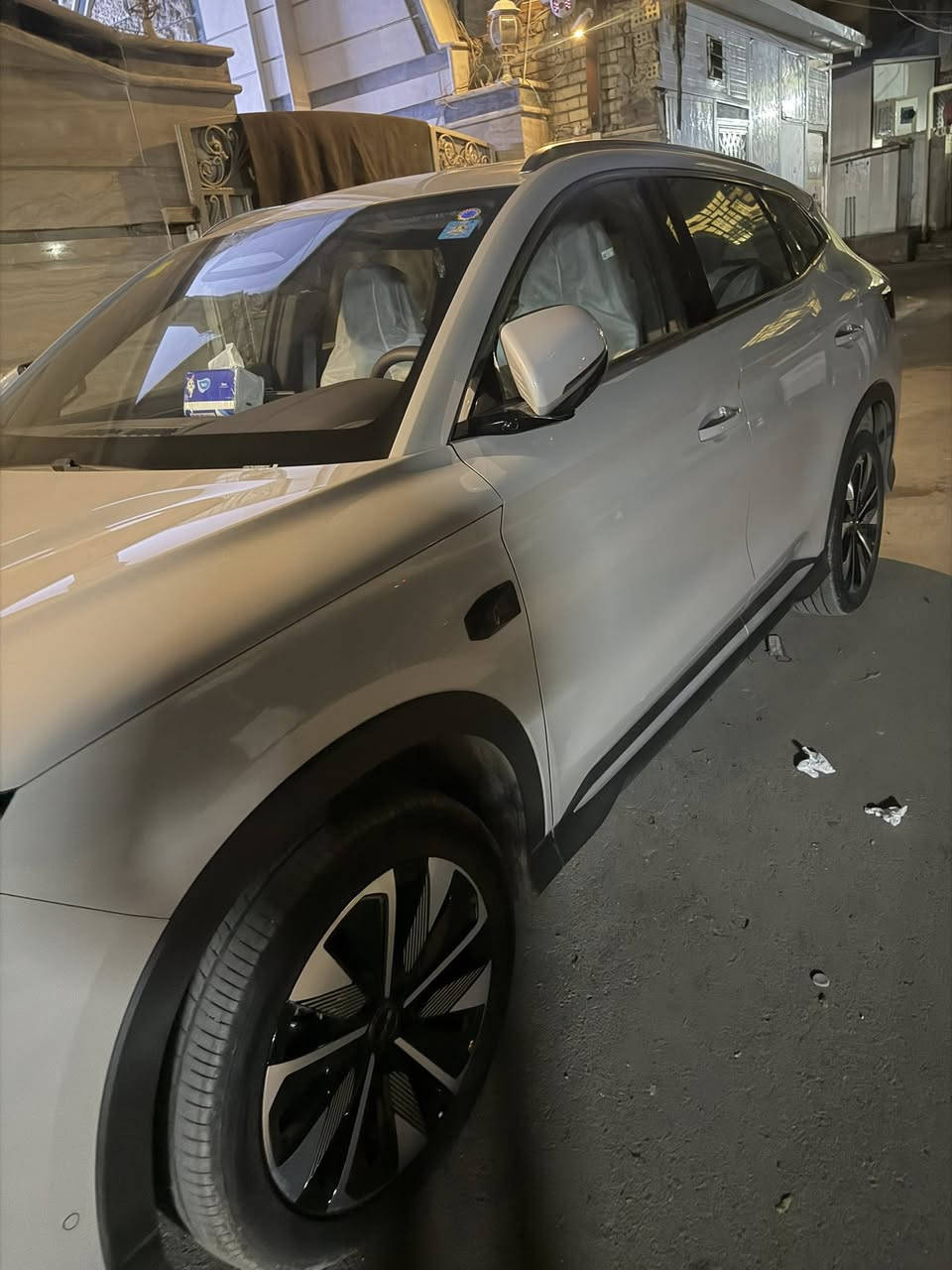 بي واي دي سونج بلص ماشية 2000 وكآمل غراضهة ومرقم بغداد
السعر : 32 مليون وبيهة مجال بسيط
الرقم : ***********
