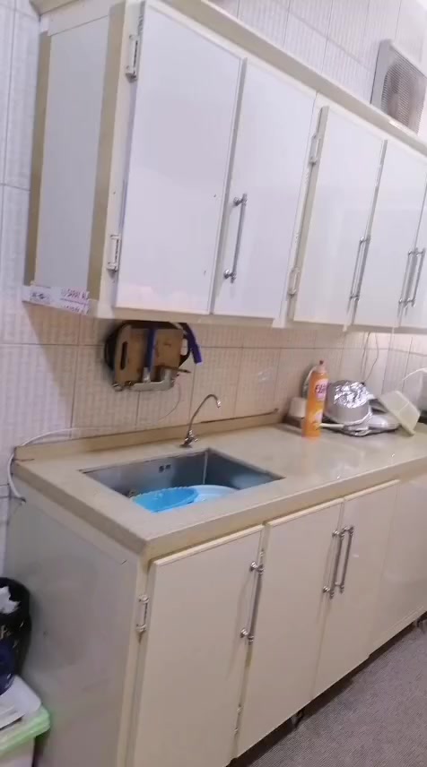 تخم ٥قطع ١٠مقاعد نضيف اخو الجديد كاونتر كامل تسكام نضيف مرمر للبيع العنوان حي الزيتون


**إذا كنت صاحب هذا الإعلان وتريد حذفه لأي سبب، رجاءا أرسل رسالة إلى الدعم الفني**