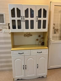 بوفيه • قهوة • ميز طعام