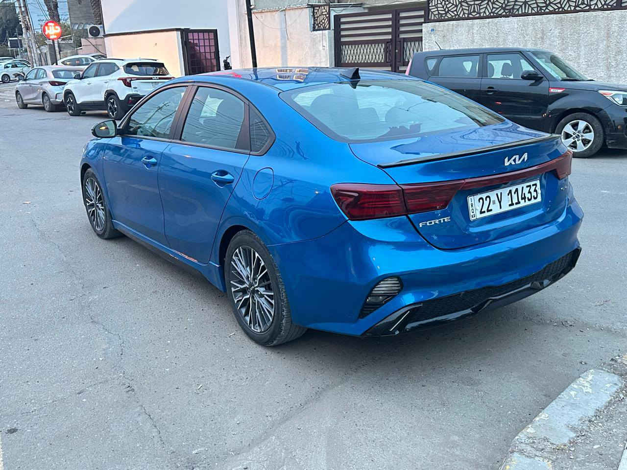 السلام عليكم للبيع كيا فورتي وارد امريكي جيتي لاين موديل 22 حادث موضح بالصور بابتين صبغ وقبق الصندوق بجم كبس مكينه 2000 دوش مواصفات فول بصمه فتحه سقف تشغيل عن بعد رادارات شحن تليفون واير ليس لدات أمامي خلفي السعر 152 بيه مجال مكاني بغداد الكاظميه رقم تليفون *********** سنويه باسمي
