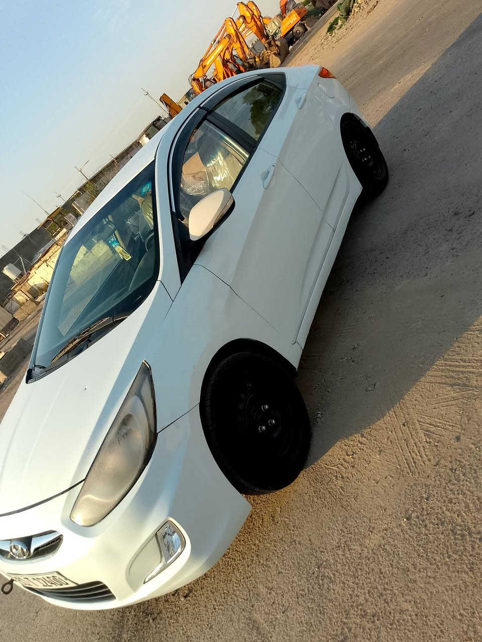 سلام عليكم اكسنت مديل 2015  خليجي
حادث السياره شخوط ونصبغهن 
محرك 1400 قبل شهر مبدل جديد كير محرك كفاله 
سياره جاهزه تبريد ثلج كهربائي ميبوخ بلزدحام
نضيفه استخدام شخصي ممشتغله تكسي ابد  تحكم استيرن 
شاشه اشاير مري زنون 
ارقام ونسويه جدد مكاني البياع تقاطع درويش 

83 وبيه مجال بصيط رقم الهاتف ***********/ ***********
