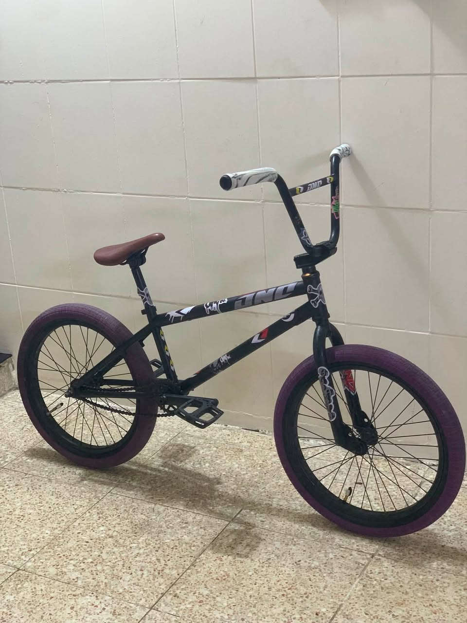 BMX  اصلي كل قطعه اصلي سعره 275  لل تواصل ***********
