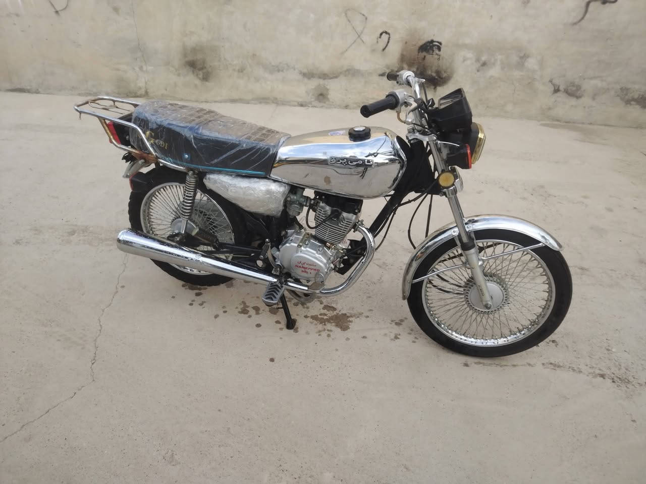 سلام عليكم نامي برو الون مميز ماءي موديل 2021محرك شرط ما مفتوح شلعه ومعدل فول كهربايات شغاله كيج سرته شغال رون شغال وياله وتايرات جديد دبلات خلفي مامي جديد منفيس بي وعقد شركه شرط ذا مايعبر 120مرجوع سعر 425بي مجال لشراي خاص مفتوح


**إذا كنت صاحب هذا الإعلان وتريد حذفه لأي سبب، رجاءا أرسل رسالة إلى الدعم الفني**