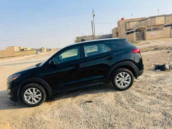 سياره توسان موديل 2021
وارد امريكي 
حداثه بنيد وجمالغ بارد
السياره بصمه 
رقم بغداد باسمي
كير مكينه مكفول
السعر 155 وبيه مجال 
للتواصل 
***********
