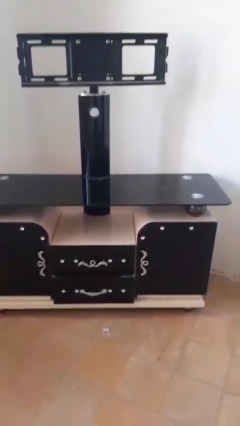 ميز بلازما
السعر ٧٥
***********
