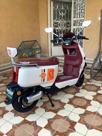 موطور شحن للبيع السعر 850 وبي مجال استفسار الاتصال على الرقم 078239233...