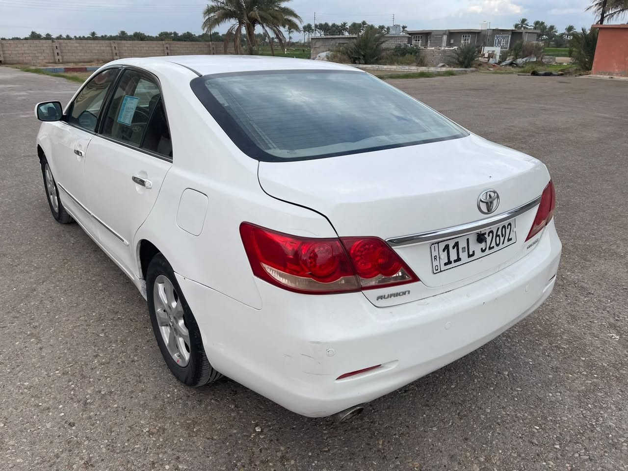 سلام عليكم تيوتا ايريون موديل 2007خليجي للبيع بيهة رش قطع ابيع حزام السيارة فول بصمة كنات كهرباء تبريد قطعتين بردة خلفية كهربائية فتحة مثبت سرعة مكينة وكير خير من الله  محرك 6 سلندر يرادلهة ترتيب عندي نضوح دهن مال جبنة ولباور بي ونة وصدرهةنص عمربيهة طخة بل جاملق امامي مثل ما موضح بل صورة السيارة بسمي تحويل ثاني يوم وين ميعجبك ترايك وذا اكو مراوس النترا أو سوناتا نتراهم عنوان طريق الفلوجة قرب جامعة الفلوجة السعر 80ورقة***********
