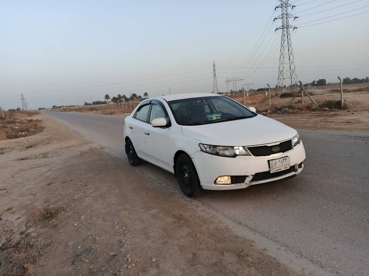 سلام عليكم
KIA سيراتو للبيع 

موديل 2013

رقم بغداد

السيارة بيه تخم تاير جديد 

وحدادياتها كامله من صدر امامي +خلفي

المحرك و كير جدد و نضيفات 

محرك 1600
السيارة نصبتها و ترايها يخبل 

ملاحظة السيارة بيها صبغ اثر تكشير مو ضربه مكفوله من الضربه 

الاتصال .‏‪***********

السعر 93 وبيها مجال
