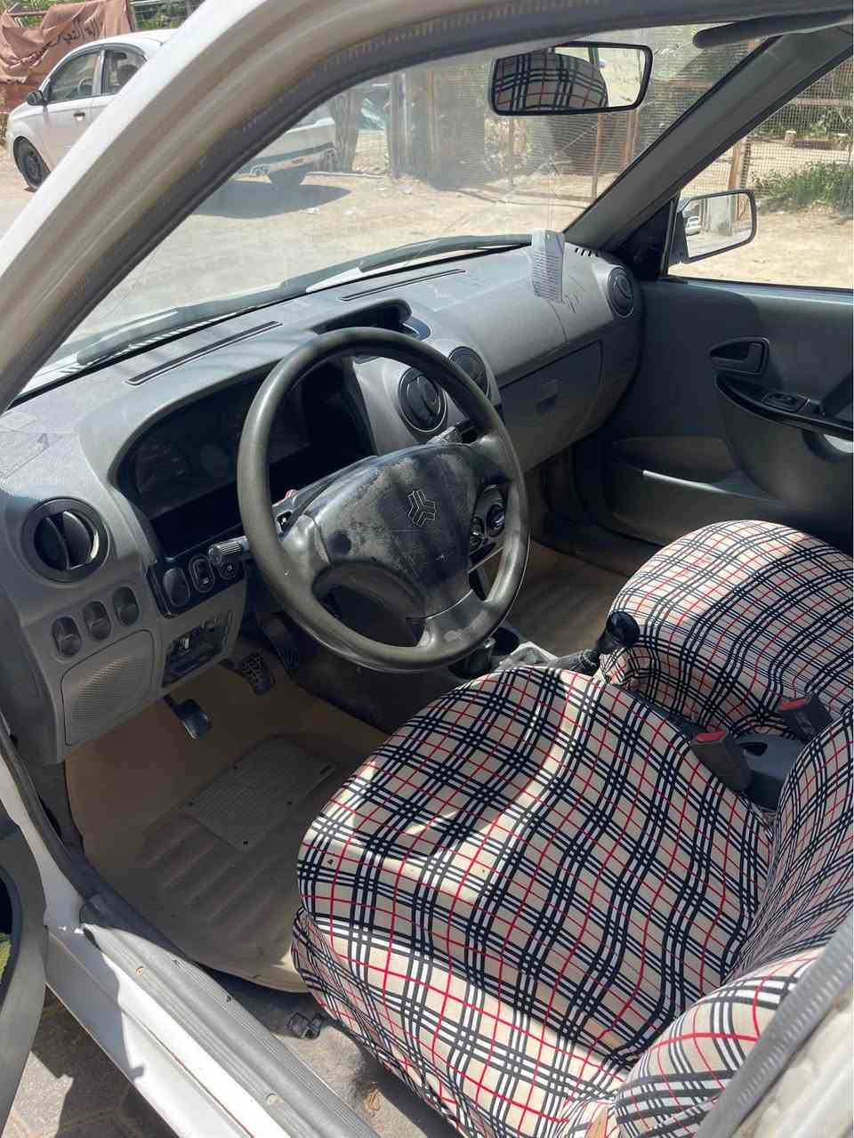 سايله ٢٠١٥ رقم نجف مكفوله نقص تبريد محرك جديد السعر ٣٨ وبيهه مجال *********** النجف, العراق
