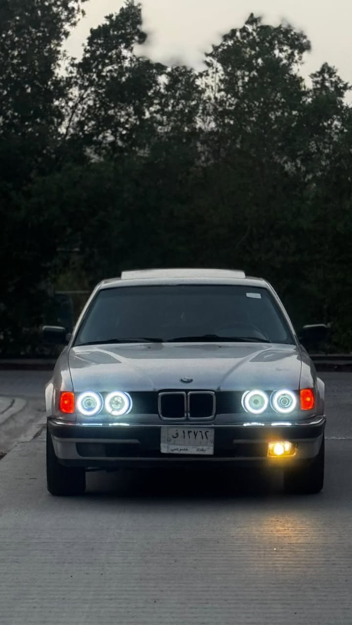 السلام عليكم
❤اللهم صلي على محمد وأل محمد❤

للبيع او للمرواس  BMW 735i🇩🇪 

 ▪︎الرقم بغداد   مشروع وطني تحويل ثاني يوم

▪︎حداديه امامي خلفي جديده sf

▪︎كير 3 وضعيات 

▪︎غرفه جلد اسود.                                                               ▪︎جام 4 اوتو

▪︎جام يصعد وينزل ويه السويج مع السلايد

▪︎دبل كومبيوتر دركه ايرباك بلاد مع الدشبول

▪︎🔥السعر ٥٨ وبيهه مجال 🔥

وباقي المواصفات موضحه كدامكم سياره الحمد لله والشكر  مكان السياره النجف*********** زيد البديري
