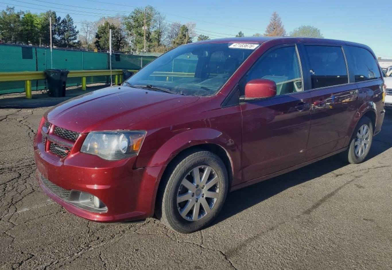 دودج جراند كرفان 2019gt فول مواصفات وارد امريكي حادثه جاملغين وبنيد ومبدلات بأمريكا سعرها 160ورقة رقم بغداد انكليزي جديد ماشية 50ميل مواصاتها كشنات جلد vip منفصل جنطه وابواب سلايد فتح واغلاق عن بعد للتواصل الرقم ***********
