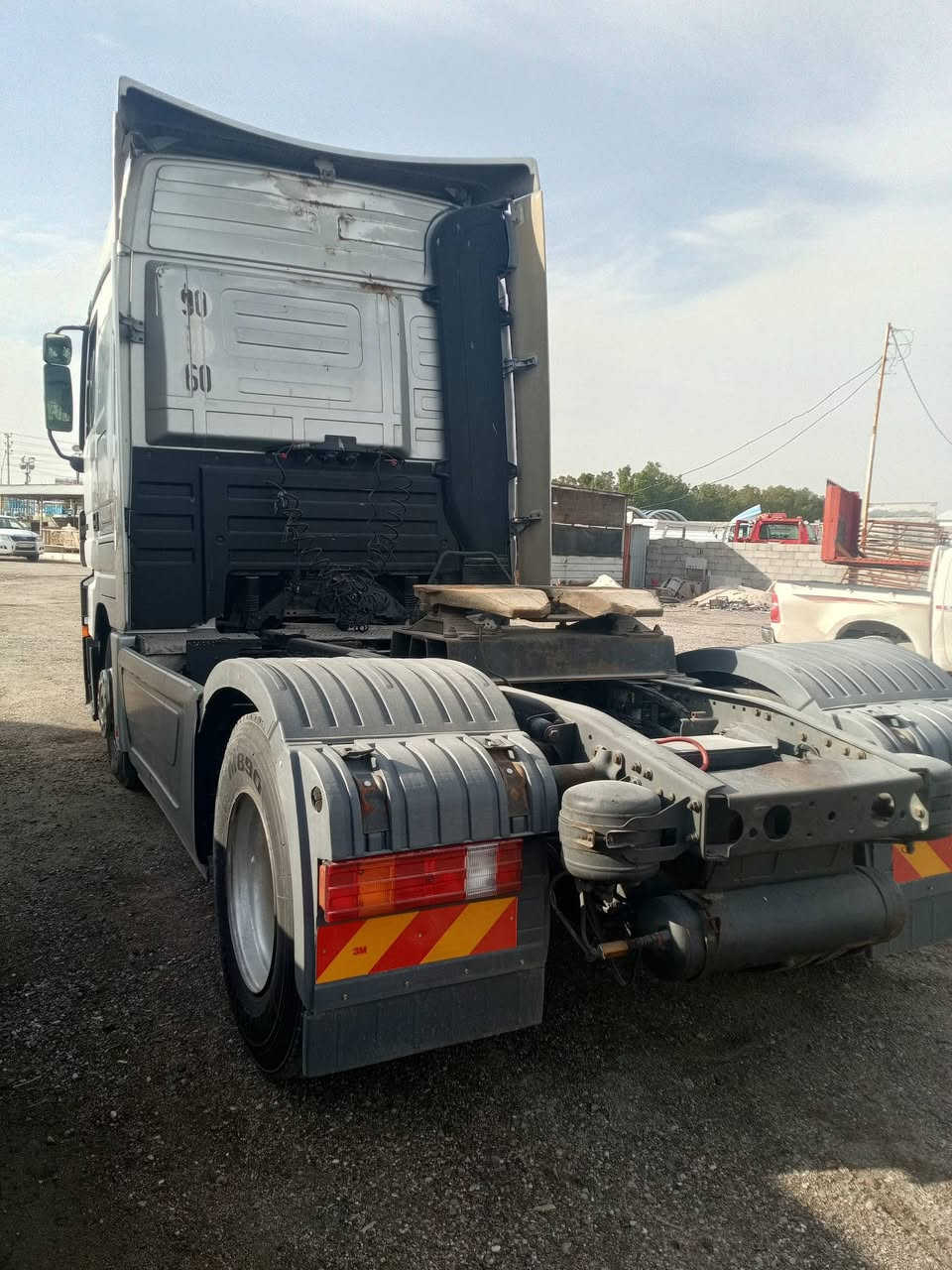 اكتروز مديل 2003 اصل شاصي مكفول مكينه 44 كير كهرباء كلج تخم تاير قماره مكفوله رقم سليمانيه تحويل سنويه منتهيه ب20 دواخل صاج جدد سياره حلوه 
*********** السعر 200 وبيه مجال مكاني بصره مربوطه فلات
