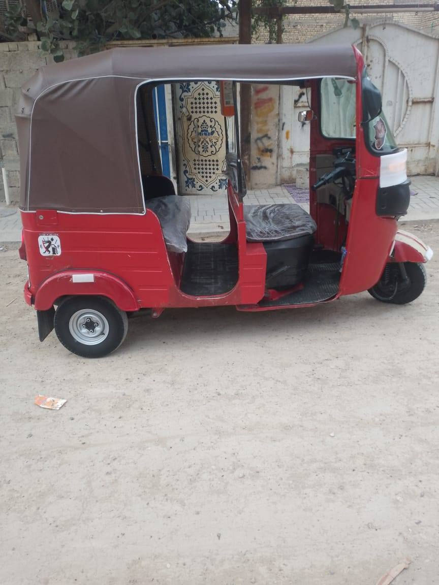 سلام عليكم شباب تكتك 2018شهر 11جاهزه للشارع تنقيص تبخير كهربايات شغاله جاهزه للشارع المكينه خير من الله مناقصه شي تحويل مباشر السعر 5او ٢٠٠ تكتك جاهزه العنوان مدينه الصدر نهايته شارع الداخل بل شيشان الستفسار ***********
