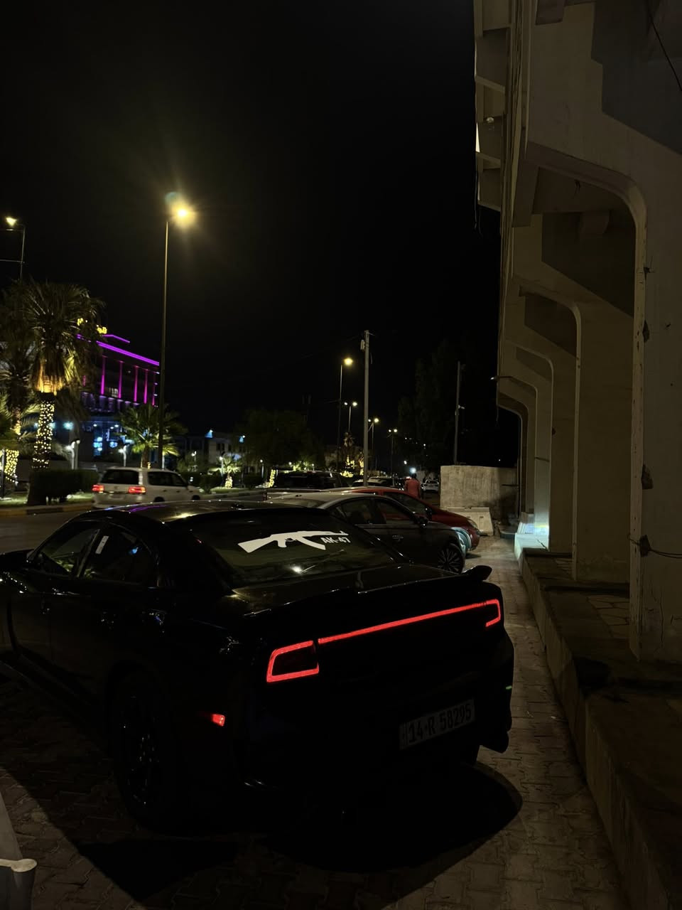 جارجر مديل 11 كلين أسود رقم بصره باسمي سنويه جديده مواصفات تخبل وتعبان عل سياره هواي دعامات SRT مكينه 3.600  مال 21 شادله ويلكب المرغوب رياضي شاشه جبيره  كفرات مرايات جانبيه جناح رياضي غرفته نظيفه   وشادله صوت رياضي ابو ريموت طفي وشغل سياره كامله مكاني البصره جمعيات رقم *********** السعر 144
