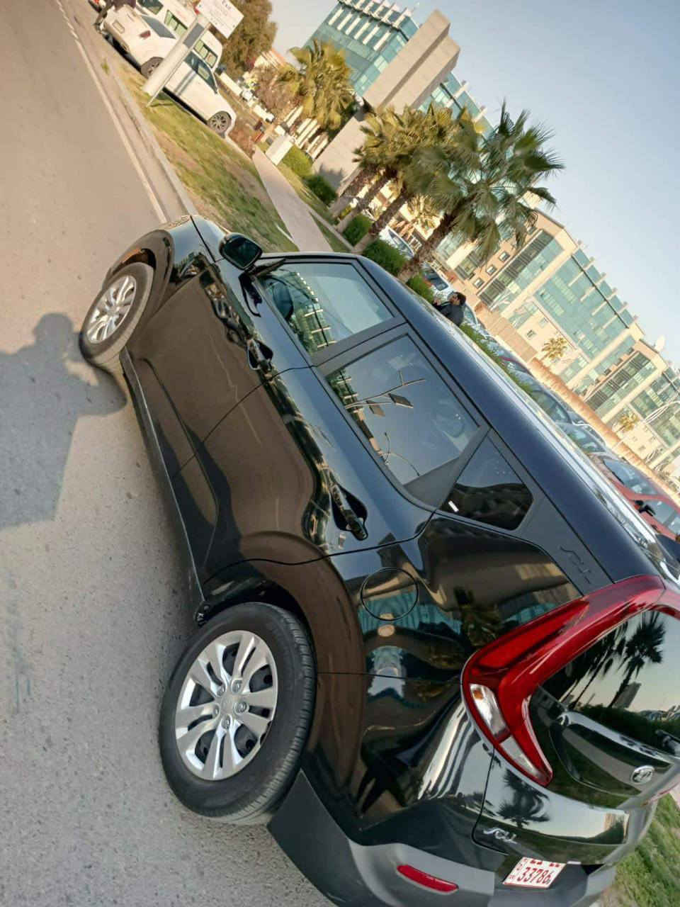 صول ٢٠٢٠ محرك دوش الفين ماشيه  ٦٣٠٠٠ تخم تاير جديد 
 رقم اربيل صاحبهه الشرعي اني  كبل احول  
سياره نضيفه حيل مال معلمه من الدوام للبيت من البيت لدوام.  
السعر 135 بيهه حك الجيه 
مكان السياره الغزاليه 
التواصل وات ساب  ***********
.او مراسلت الحساب هنا
