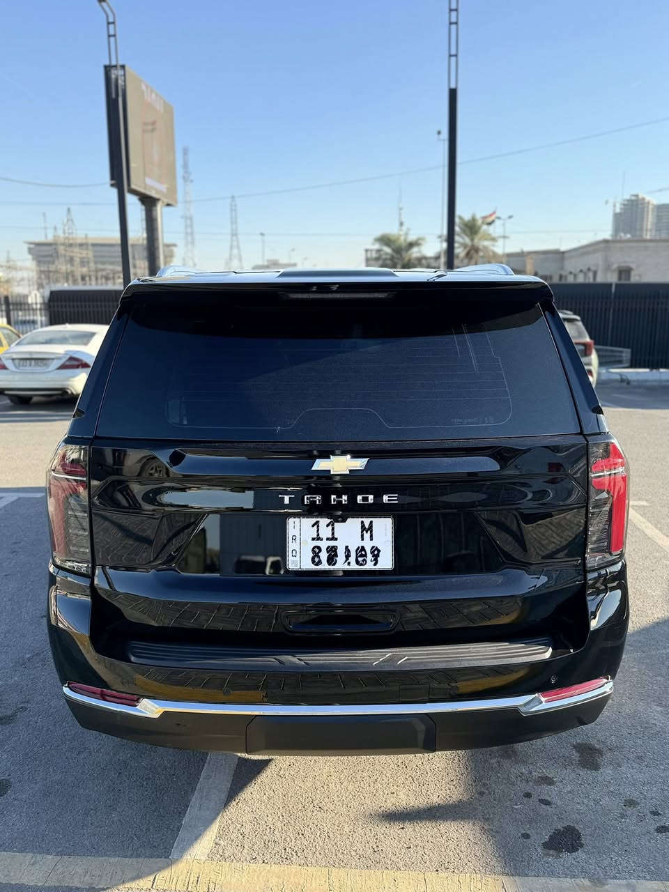 السلام عليكم 
تاهو Ls موديل 2025 
رقم بغداد
السياره خليجيه وكاله المنصور مكفوله كفاله عامه من الصبغ والبارد والدبل كود وكافه العيوب المصنعيه 
شاشه كبيره 
گير تعليك
ماشيه 30 الف وقابل للزياده 
تبديل الزيت كله بالوكاله 
السعر 58 الف 
عنواني بغداد زيونه
***********
