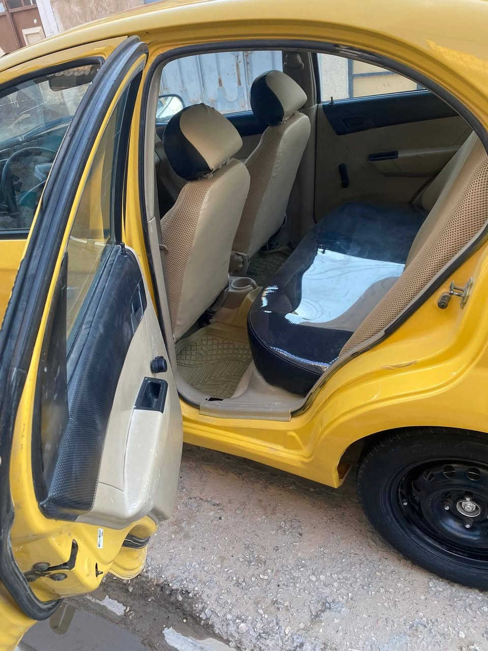 افيو خليجي اصفر بلادي محرك 1400 كير عادي رقم نكليزي وهزه جديده باسمي مداور شوكت مايعجبك رقمه بابل مكاني النجف بيه باب وجاملغ طخات بسيطه مابيه ضربه قويه  صبغ جديد لجماليه غرفه دوشمه جديده حداديه قبل يومين مبدله  دبلات تخم كوري  جدد اصلي شاشه تخم سماعات مظخم تبريد عاطل السعر 48 الرقم ***********
