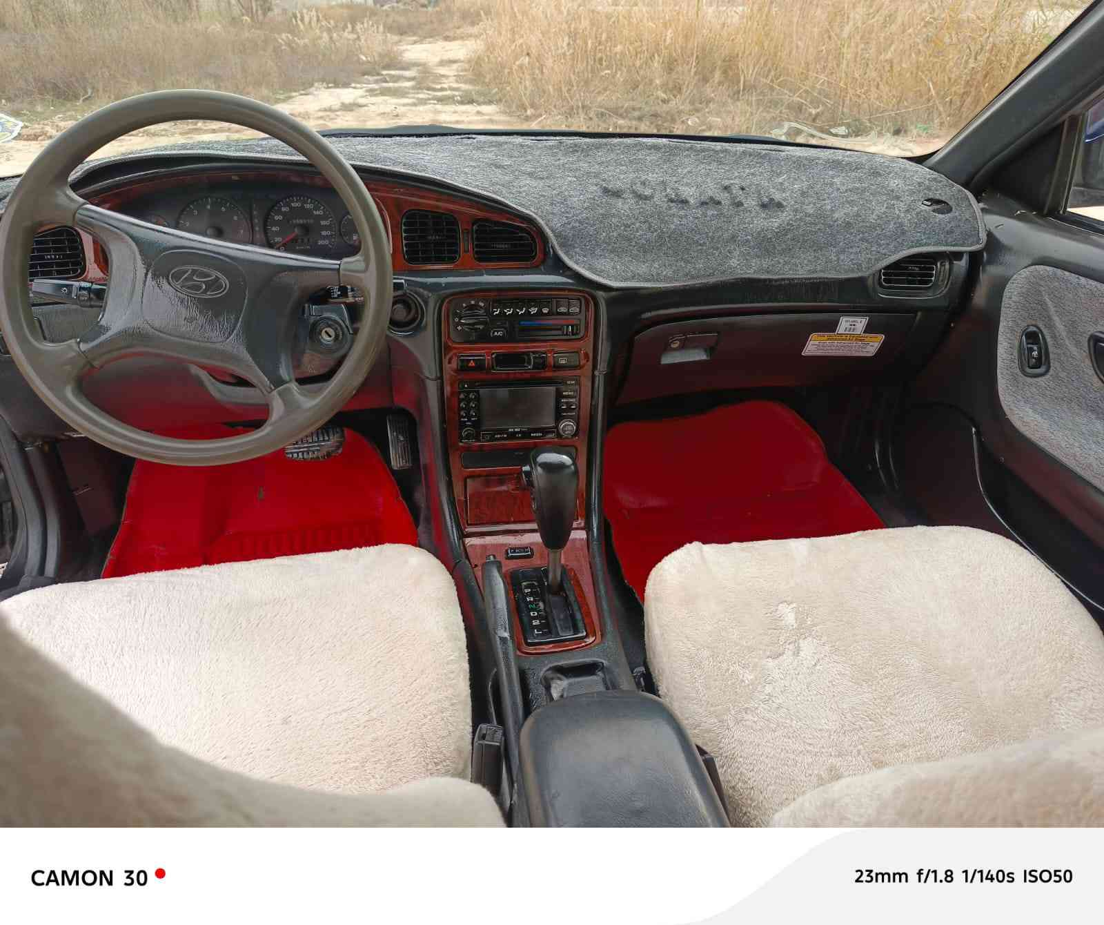 السلام عليكم
سوناتا تو للبيع  موديل 95مصبوغه جمالية   رقم بغداد جديد كير اتو مابيهه اي نقص العنوان ديالى  السعر 48 رقم الهاتف ***********
