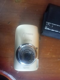 كاميرا كانون • شغالة • رام وبطارية