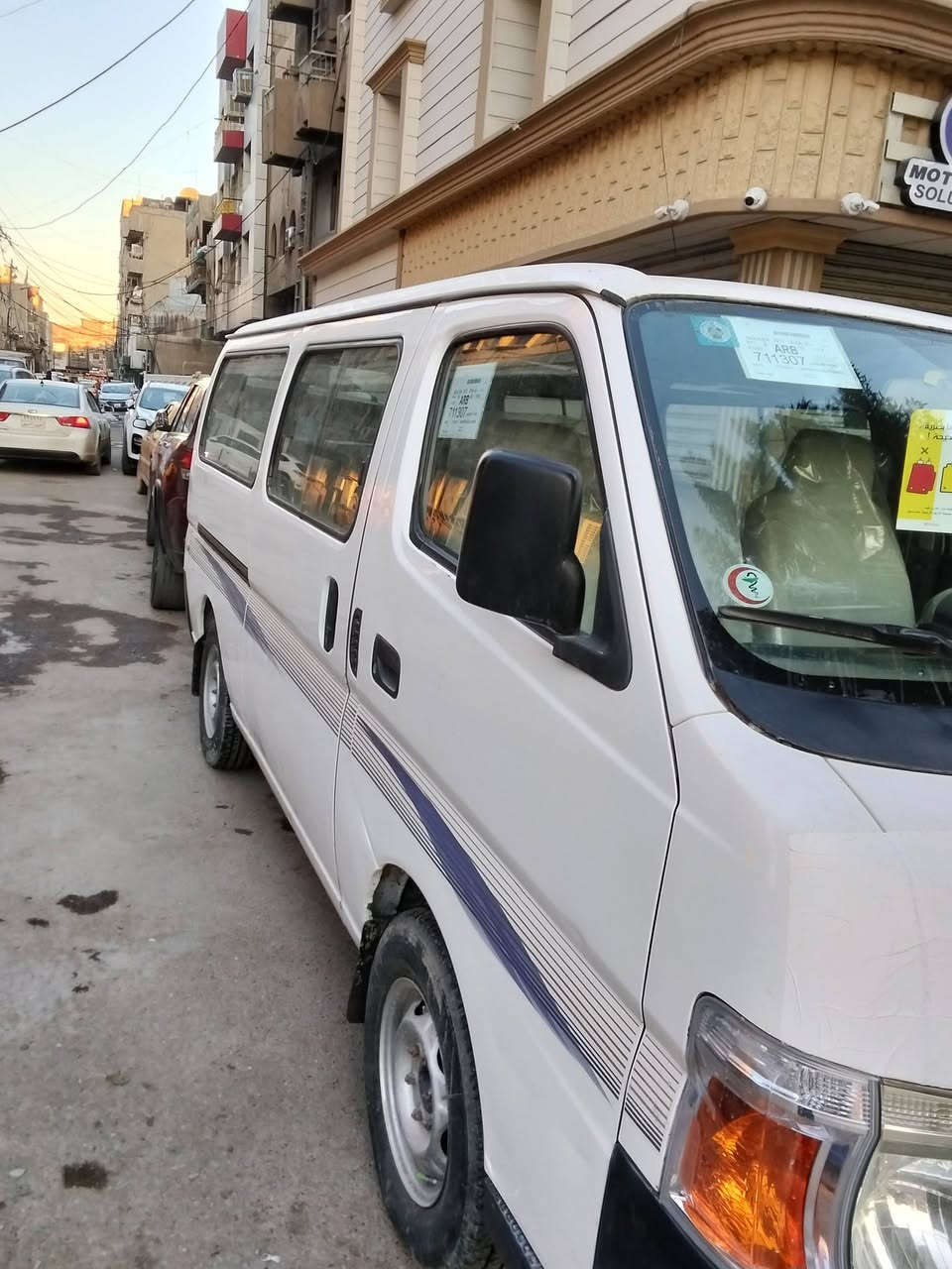 لبيع نيسان 2010جهازه 135رقم تلفون ***********
