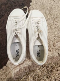 زارا أصلي • مقاس ٤١