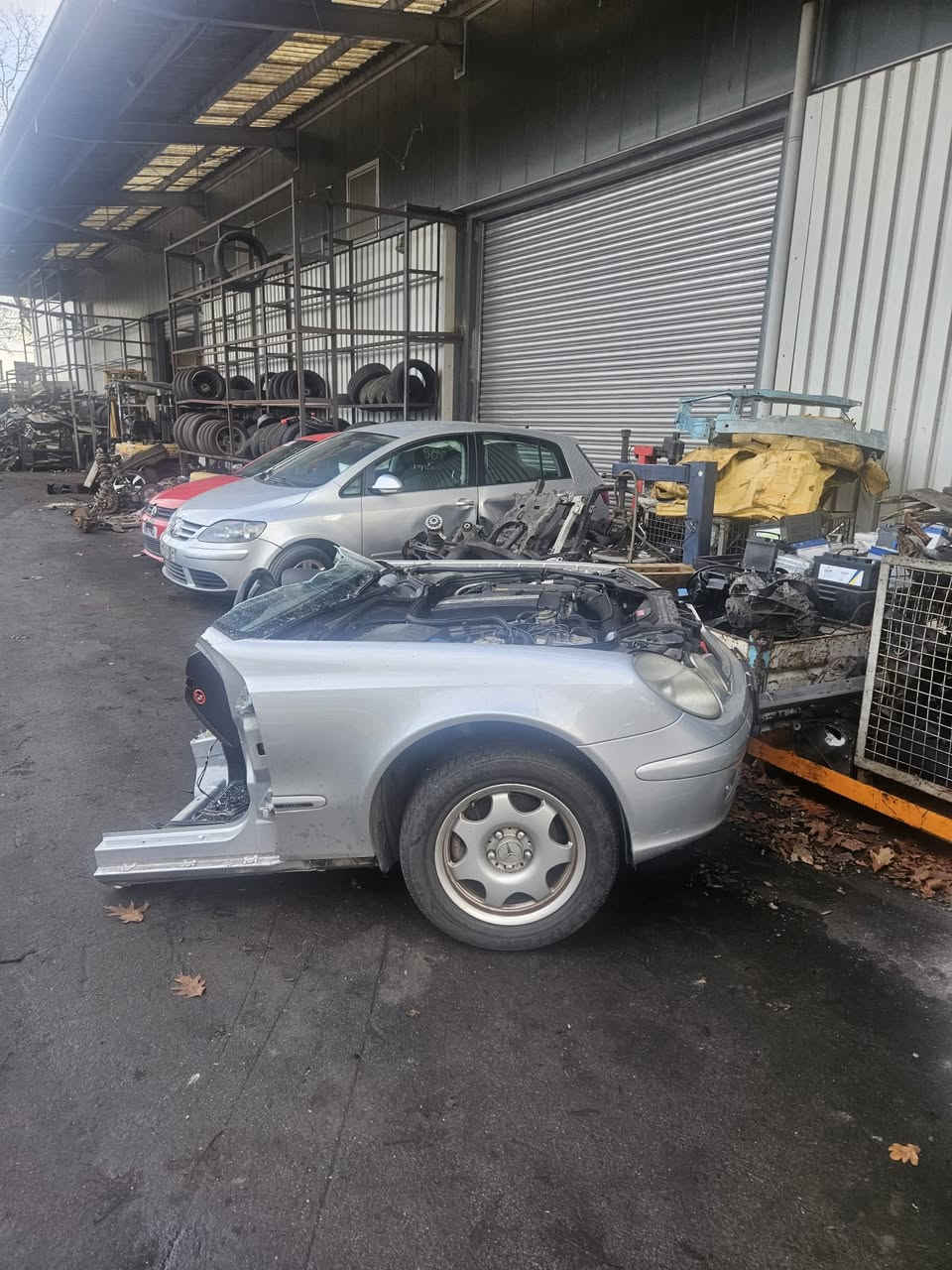 حاوي 11 سيارة  ***********
