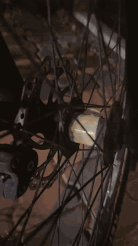 بايسكل جبلي باله نظيف للبيع سعر 175 وبي مجال بسيط لتواصل على هذا الرقم ***********
