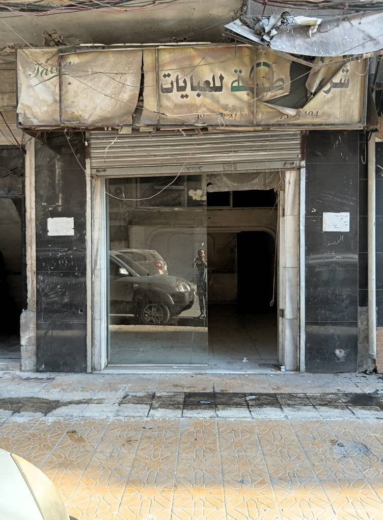 للبيع محل حلب بستان الزهره خلف كازيه الباش شارع مدرسه خديجه الكبرى شارع العبي طول 9 امتار عرض 3 امتار مع سقيفه ارتفاع مترين عرض 3 امتار طول 7 امتار اكساء المحل جيد جبصين بالسقف منتفعات سيراميك ارض جرانيت محل طابو اخضر يصلح لكافه المهن للتواصل على الرقم0946676199


**إذا كنت صاحب هذا الإعلان وتريد حذفه لأي سبب، رجاءا أرسل رسالة إلى الدعم الفني**