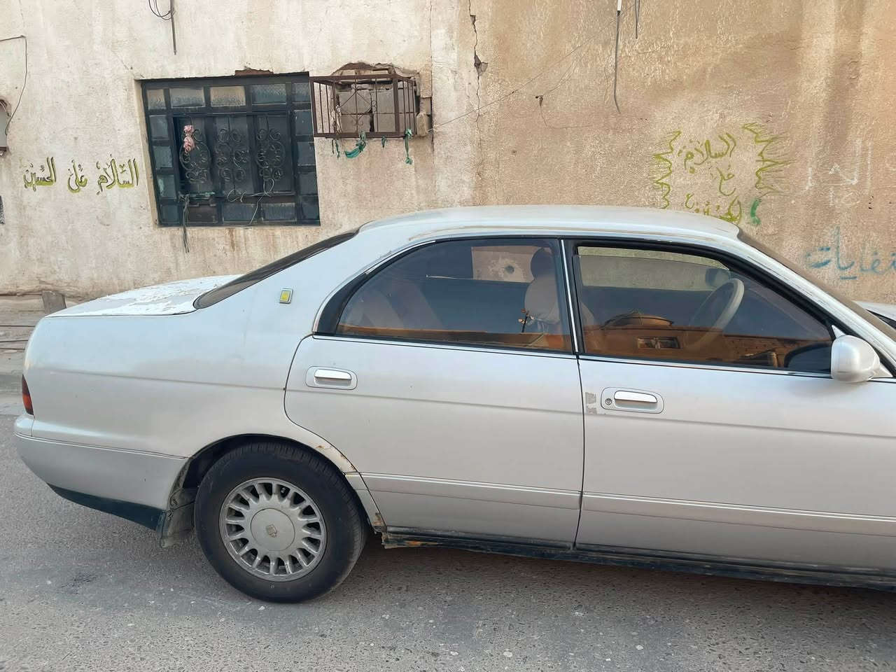 سلام عليكم للبيع سياره بطة كفالة كص ونقل  رقم بصرة  انكليزي مشروع وطني تحويل مباشر مكينة وكير كفالة السيارة جاهزة حدادة تخم تاير ويل كب جديد مسجل. كشنات كهربائيات كلها شغاله العنوان البصرة سفوان 
***********
