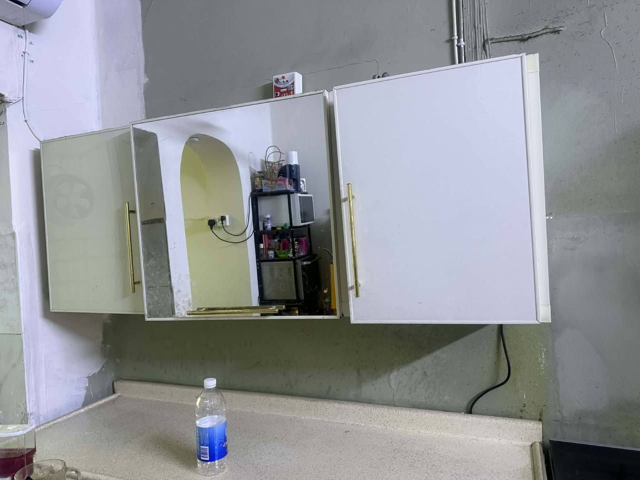 كاونتر المنيوم حجر مرمر ٤٥٠ عنوان بغداد


**إذا كنت صاحب هذا الإعلان وتريد حذفه لأي سبب، رجاءا أرسل رسالة إلى الدعم الفني**