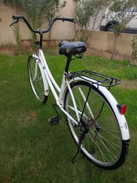 بايسكل للبيع  جديد نظيف ما بيه اي نقص سعره مناسب اتصال07819143661