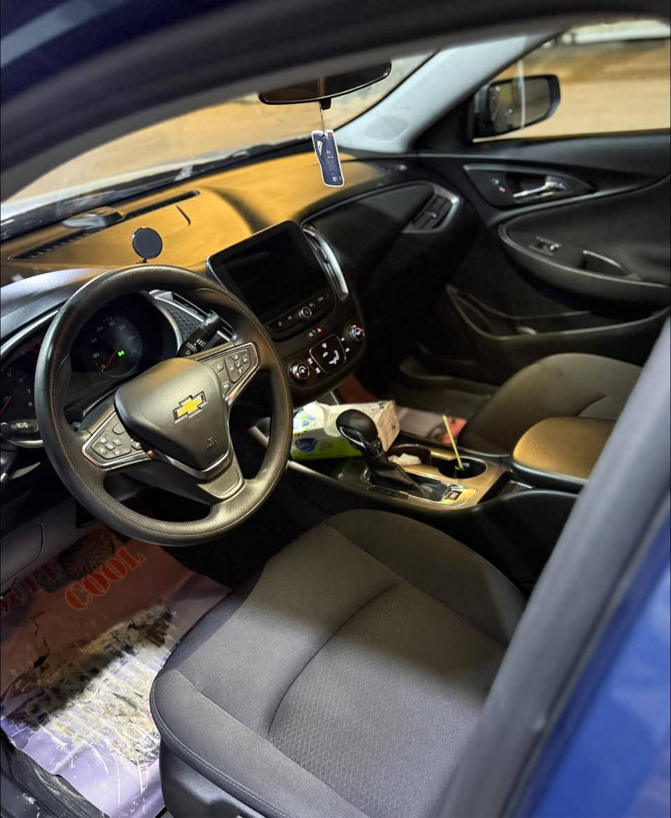 🚗للبيع – شيفروليه ماليبو 2024
🔹 دخول جديد – رقم أربيل
🔹 تحويل فوري ثاني يوم
🔹 ماشية : 17 ألف فقط
🔹 اللون: بحري مميز 🌊
🔹 إطفاء/تشغيل المحرك عند الوقوف (Auto Stop)
🔹رادار أمامي_حساسات_كاميرا خلفية 
💯 السيارة كفالة عامة من الشخط وكلشي
💯 نظيفة جداً – ضرر فقط دعامية (كلين)

💰 السعر: 155وبي مجال 
الاستفسار/***********
