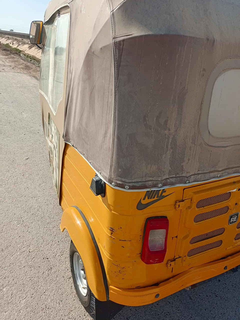 تكتك للبيع 19 تكتك خير من الله أوراق شرط الترقيم ترايهة مال زيرو اكسل محرك كلا مكفول السعر ب4700 وبيهة مجال بكان ديالى بعقوبه كاطون الرازي رقم ***********
