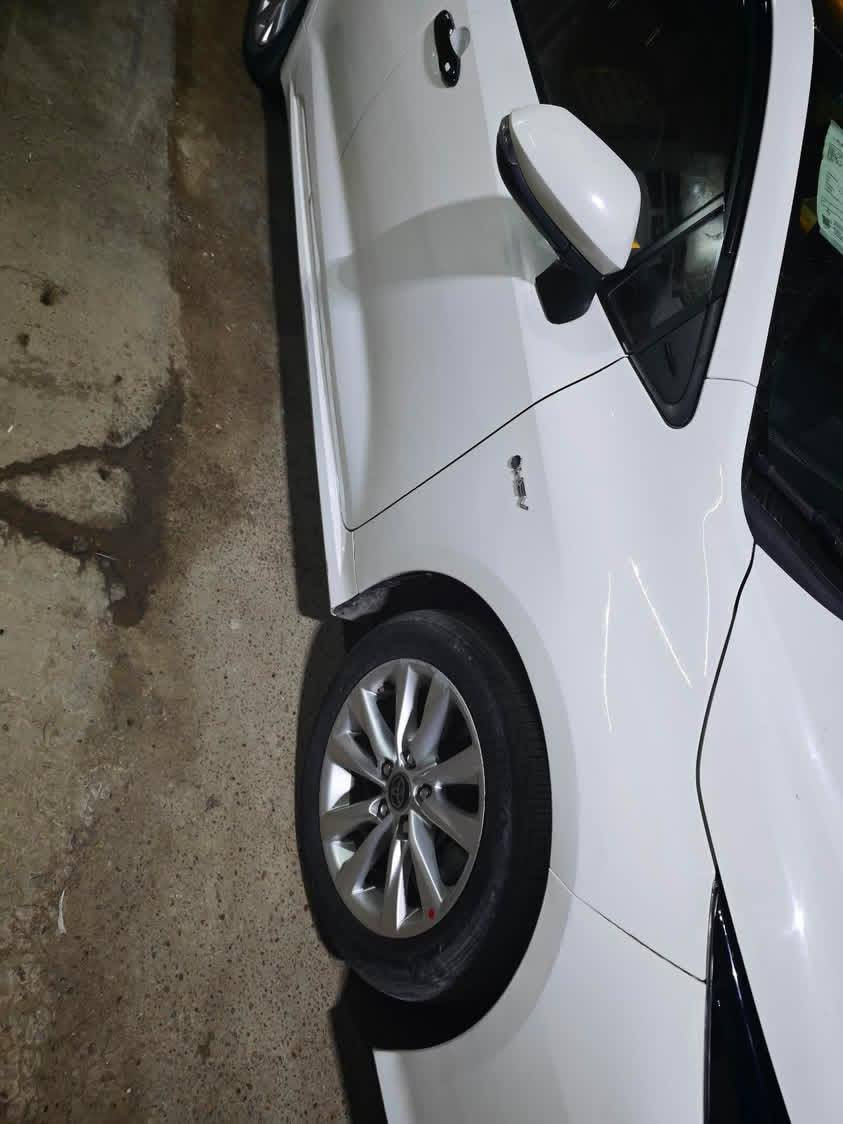 سلام عليكم
كورله موديل 24
 ماشيه 38
سياره نضيفه حلوه 
مكان بلديات
تصال عله الرقام  أو وتساب
0776661667

***********
السعر خاص
