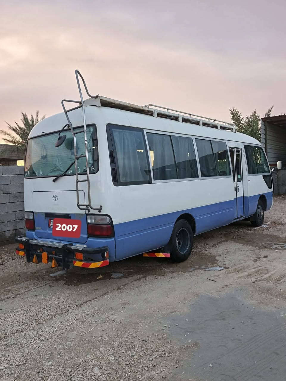 السلام عليكم
للبيع كوستر راس الثور تويوتا موديل 2007 رقم بغداد انجليزي تحويل ثاني يوم باسمي السعر230، بها مجال للشراي السياره حيل جديده كفاله عامه مقفوله من صبغ وضربه سياره كفاله عامه  حتى الازرق مقفول بالكيس تخم تاير جديد محرك جير اكسن كفاله تبريد ثلج تدفئه شغاله سياره بورقه ما ناقصها السياره مال جناي متعوب عليها صفاح مدوشمه الكوشنات مدوشه ملايلون ارضيه بالكيس باب كهربائي سياره خير من الله الاتصال على هذا الرقم غير متواجده على الفيس ابو سيف‏***********  😘‏‪***********‬‏
