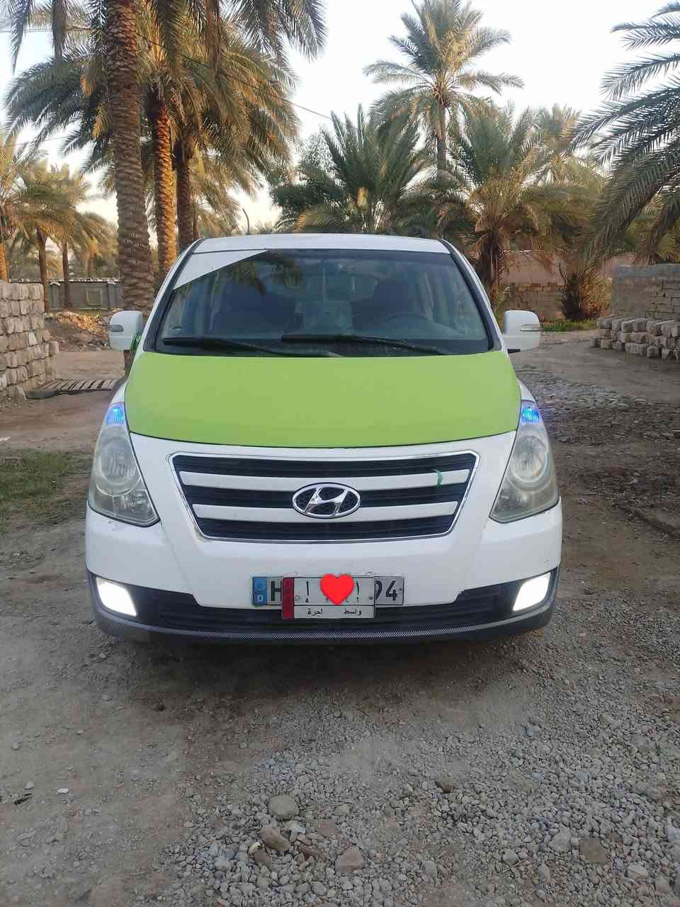 سلام عليكم ستاركس لبيع موديل 13 سياره كفاله عامه شرط سونار سونار مرفق  محرك جديد لا بخار ولا تنقيص تخم تاير تبريد تدفئه شقال رقم واسط مصفره خط بحث وقرامات مكان واسط العزيزيه 
رقم موبايل *********** تصل وبيك خير ودللل
